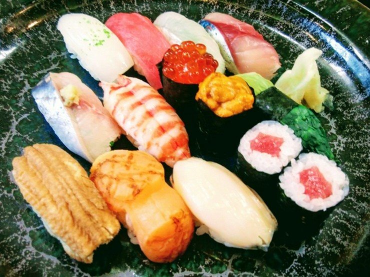にぎり盛り合わせ